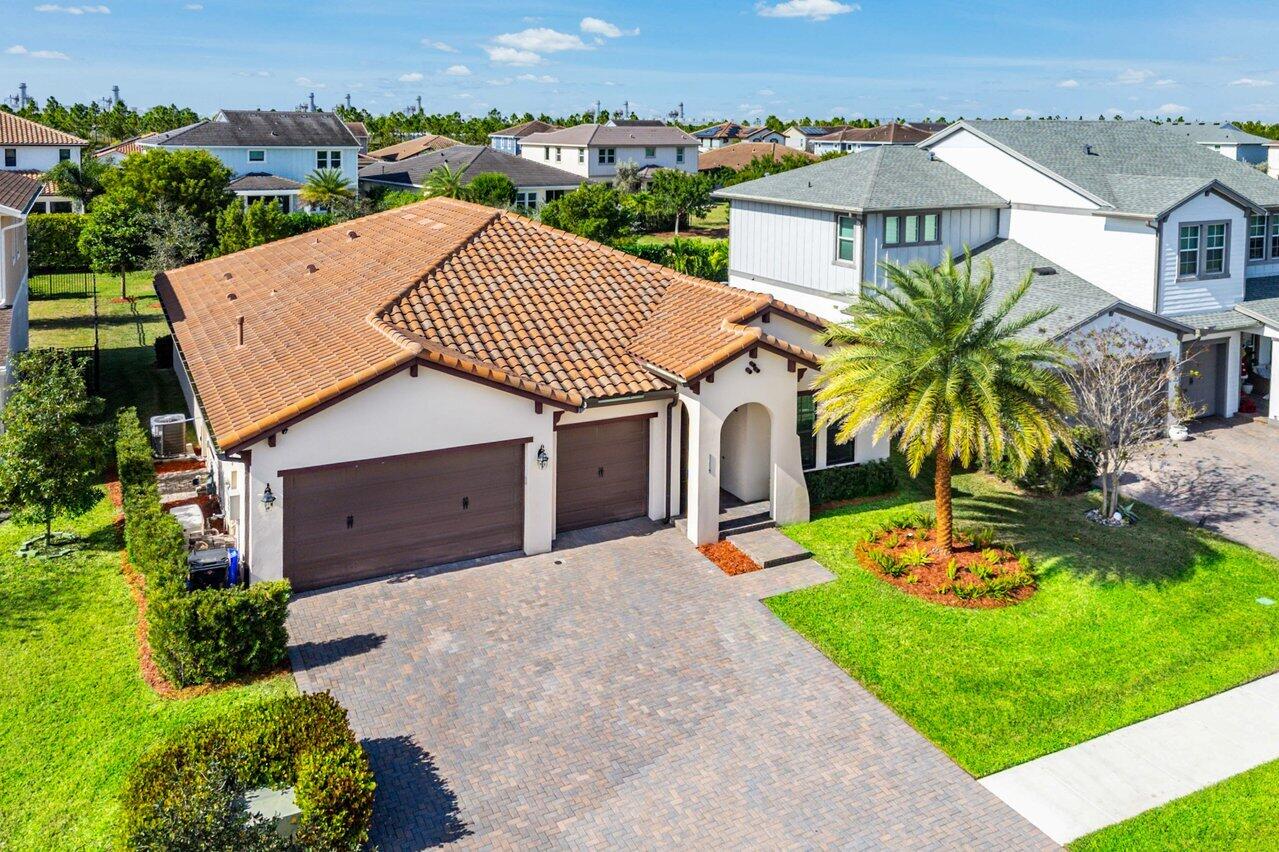 1119 Arrowhead Point Road Loxahatchee, FL 33470 - Photo 56 of 106 aerial view of home