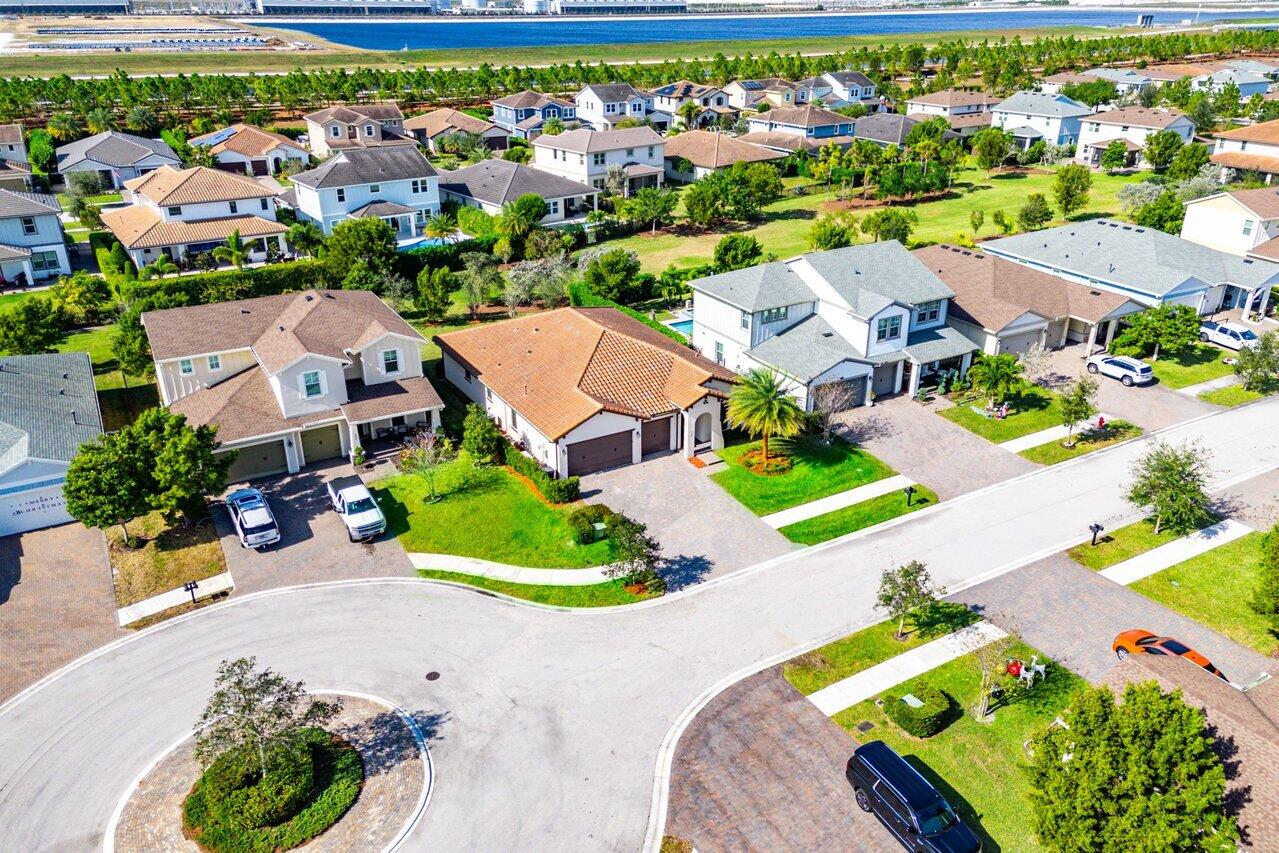 1119 Arrowhead Point Road Loxahatchee, FL 33470 - Photo 61 of 106 Near the start of the cul-de-sac