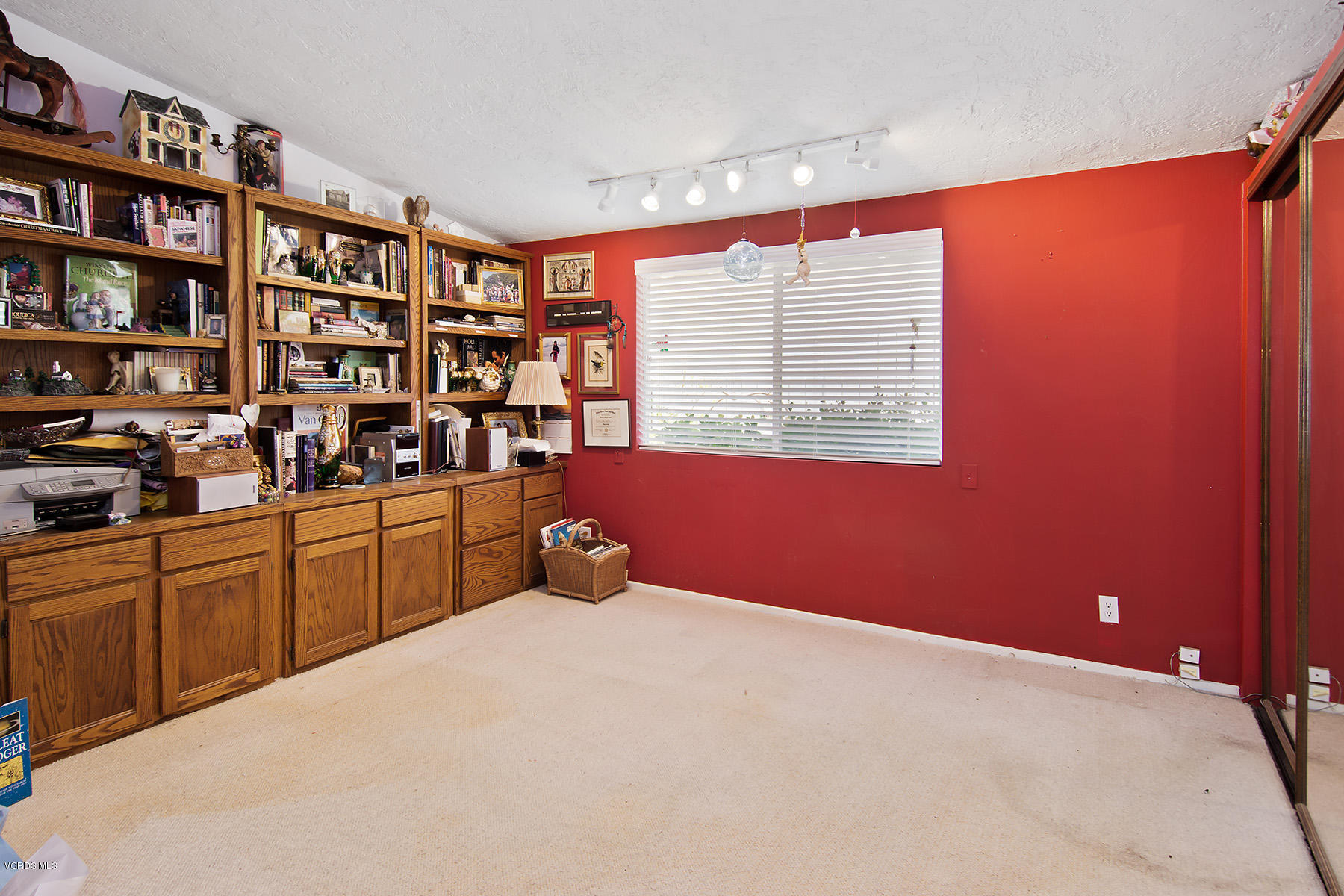 4839 Rosa Road Woodland Hills, CA 91364 - Photo 13 of 28 Bedroom #2