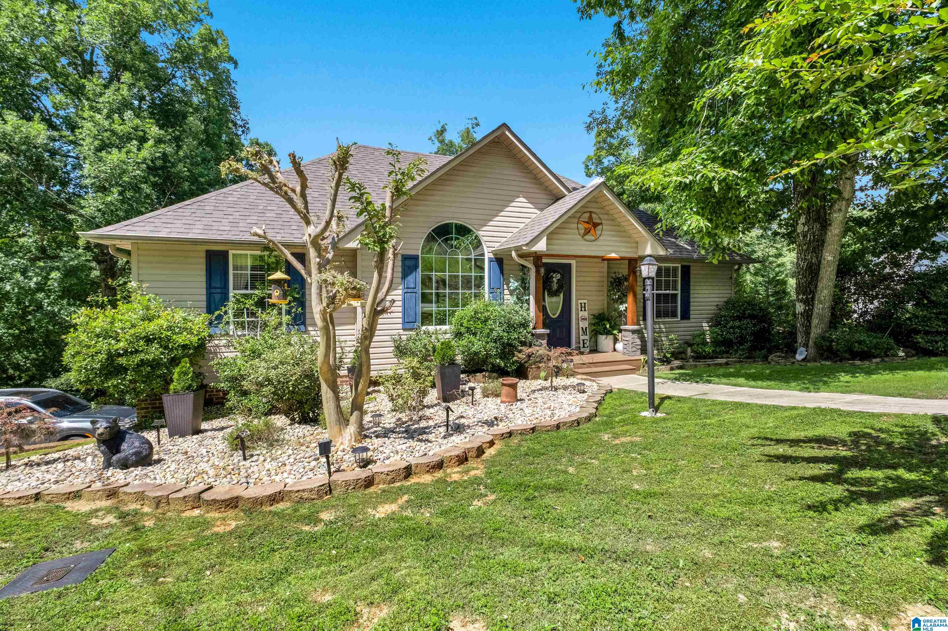 5285 Red Valley Road Remlap, AL 35133 - Photo 2 of 42