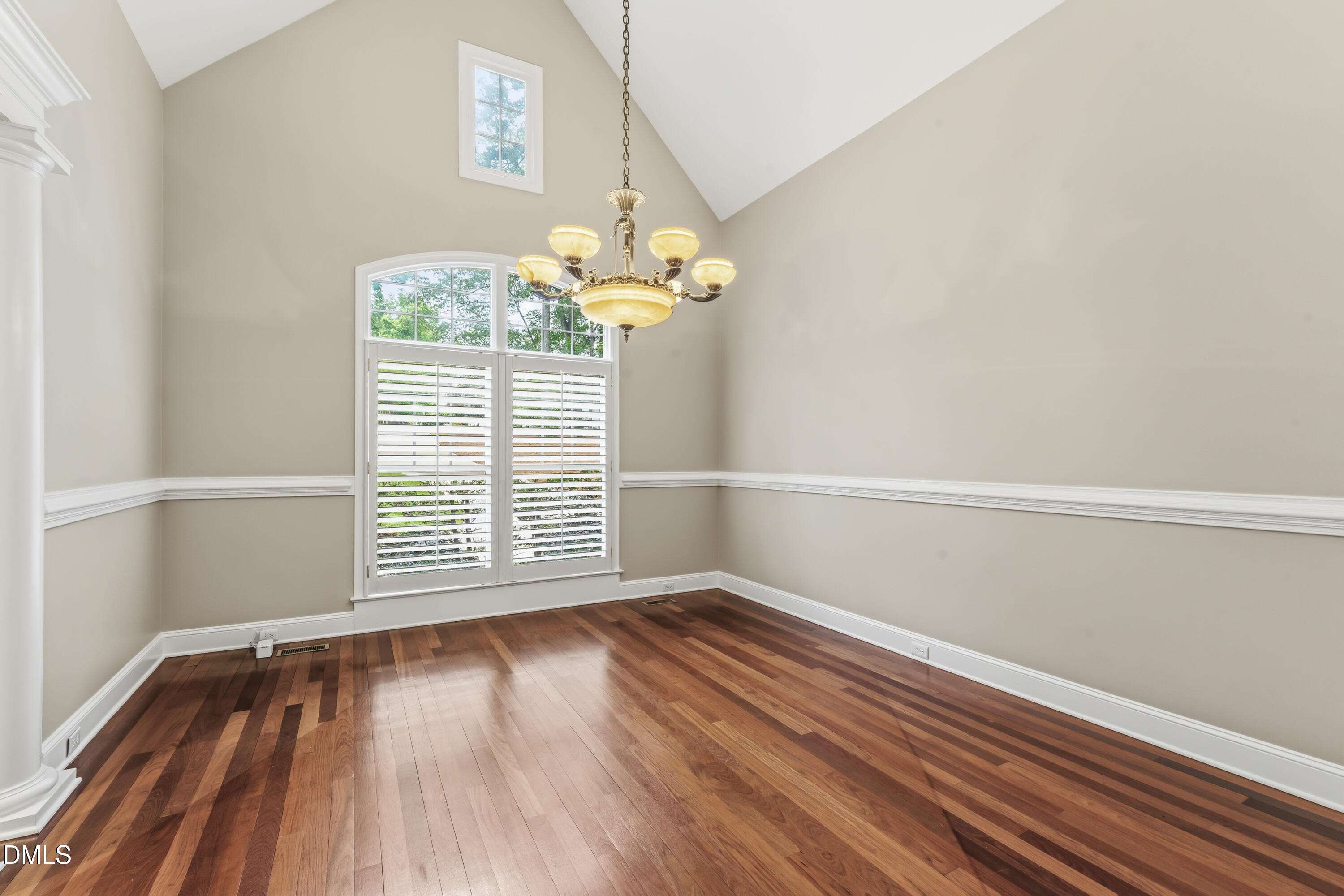 303 Pond Bluff Way Cary, NC 27513 - Photo 19 of 106 photos_high_resolution_DSC07297