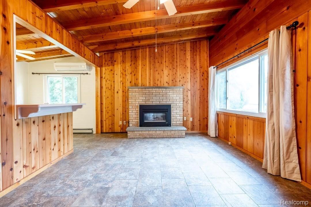 7278 Maple Road Lexington, MI 48450 - Photo 4 of 16 7278 Maple-7.jpg