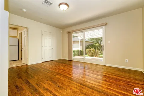 $4,600 | 4721 Ventura Canyon Avenue, Sherman Oaks, CA 91423