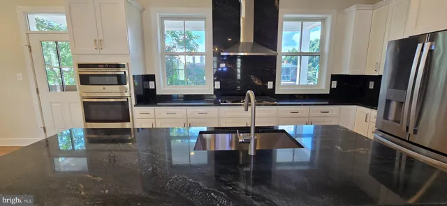 $3,600 | 418 Chapel Alley, Unit 4, Frederick, MD 21701