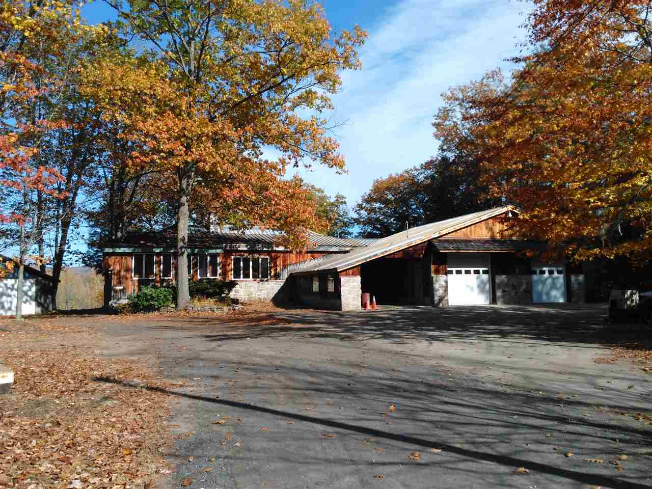 2355 West Side Road Conway, NH 03860 - Photo 3 of 39