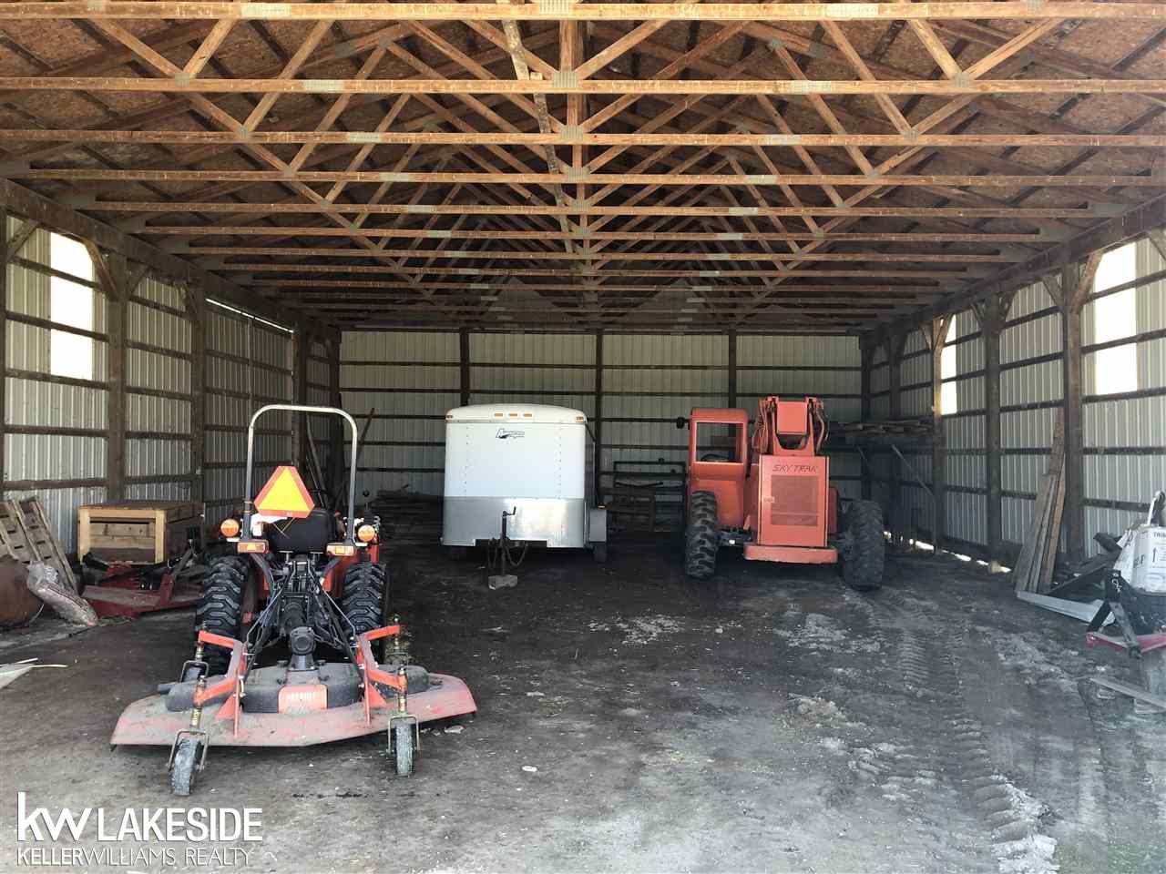 22044 Armada Center Road Armada, MI 48005 - Photo 35 of 44