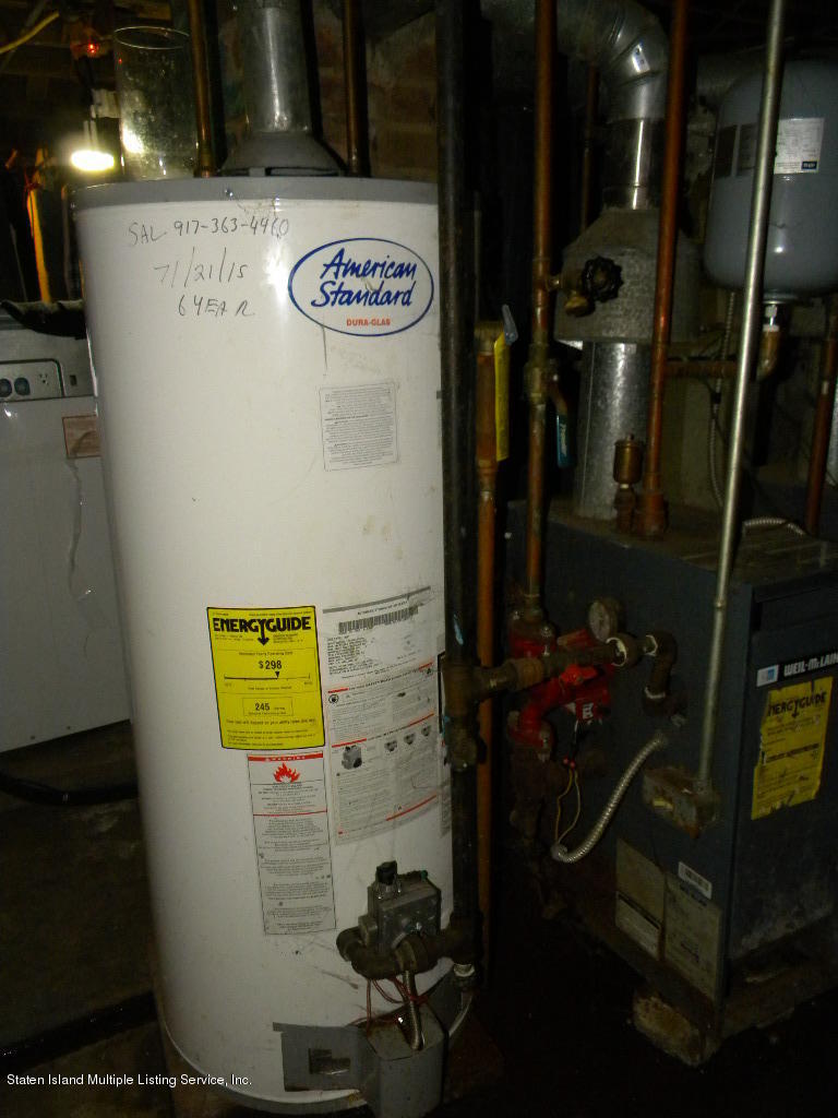 67 Morningstar Road Staten Island, NY 10303 - Photo 17 of 21 67 Morningstar Road 022