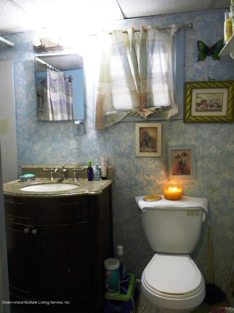 67 Morningstar Road Staten Island, NY 10303 - Photo 4 of 21 67 Morningstar Road 009
