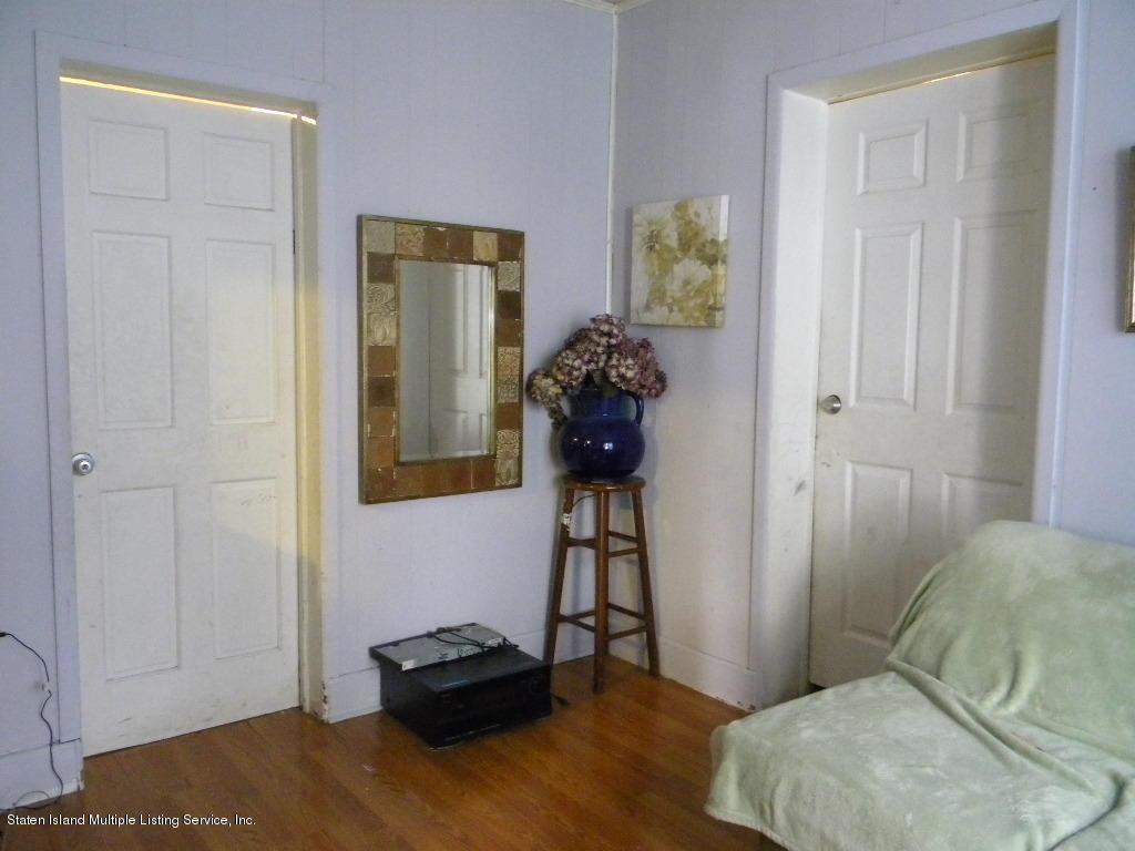 67 Morningstar Road Staten Island, NY 10303 - Photo 7 of 21 67 Morningstar Road 012