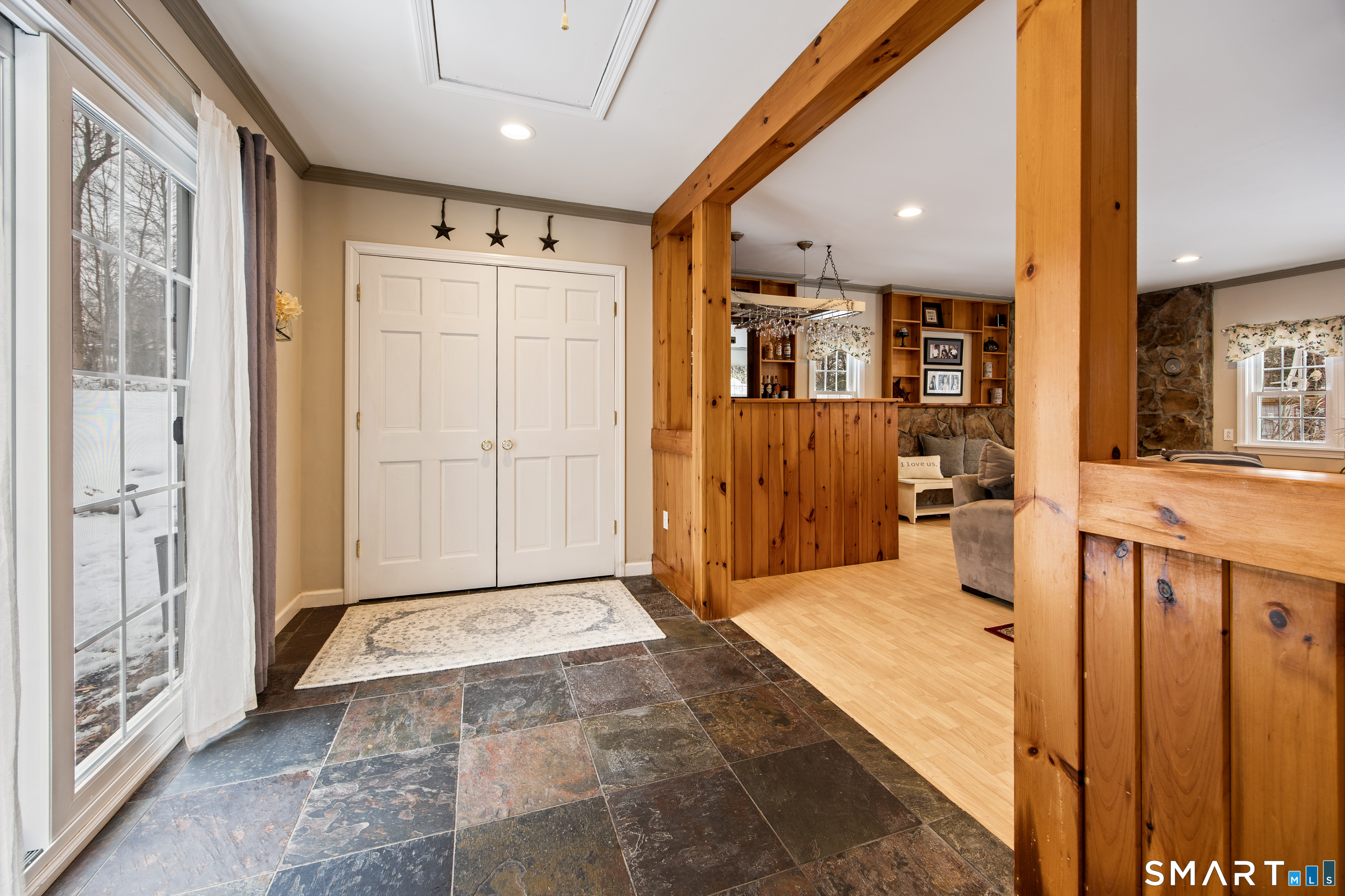 1023 King Road Cheshire, CT 06410 - Photo 13 of 40 hallway area with Laundry room