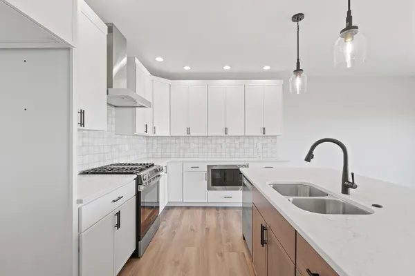 $464,900 | 3315 Palmer Drive, Champaign, IL 61822