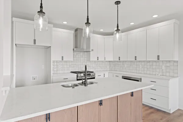 $464,900 | 3315 Palmer Drive, Champaign, IL 61822