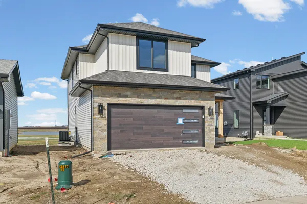 $464,900 | 3315 Palmer Drive, Champaign, IL 61822