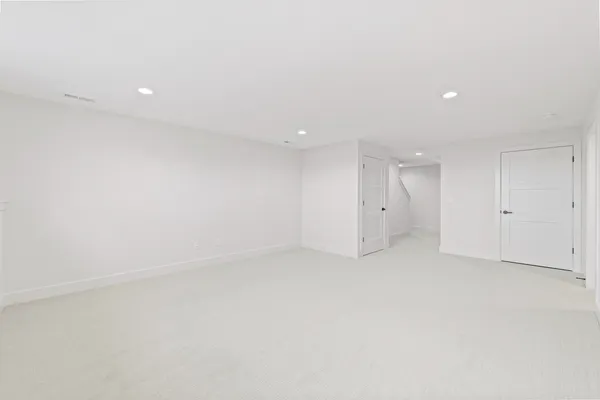 $464,900 | 3315 Palmer Drive, Champaign, IL 61822