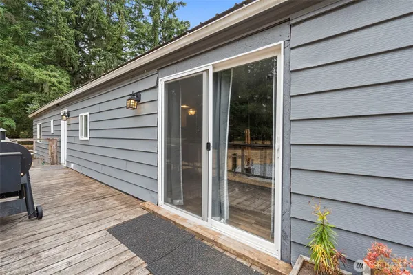 $320,000 | 19121 Elderberry Street Southwest, Rochester, WA 98579