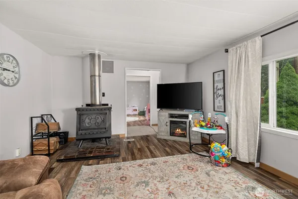 $320,000 | 19121 Elderberry Street Southwest, Rochester, WA 98579