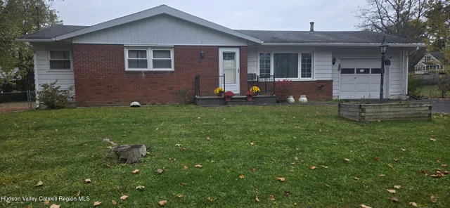 $350,000 | 7 James Street, Hudson, NY 12534