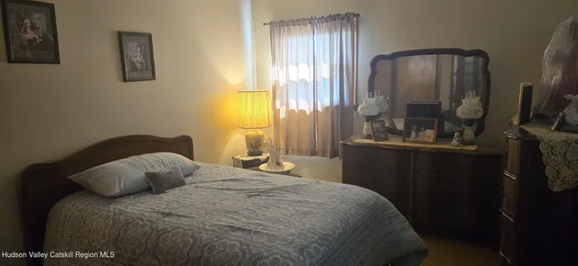 $350,000 | 7 James Street, Hudson, NY 12534