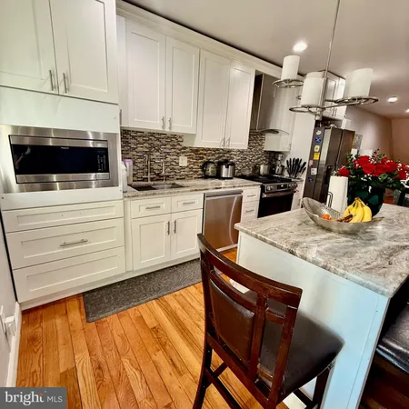 $2,150 | 737 Cobbs Creek Parkway, Philadelphia, PA 19143
