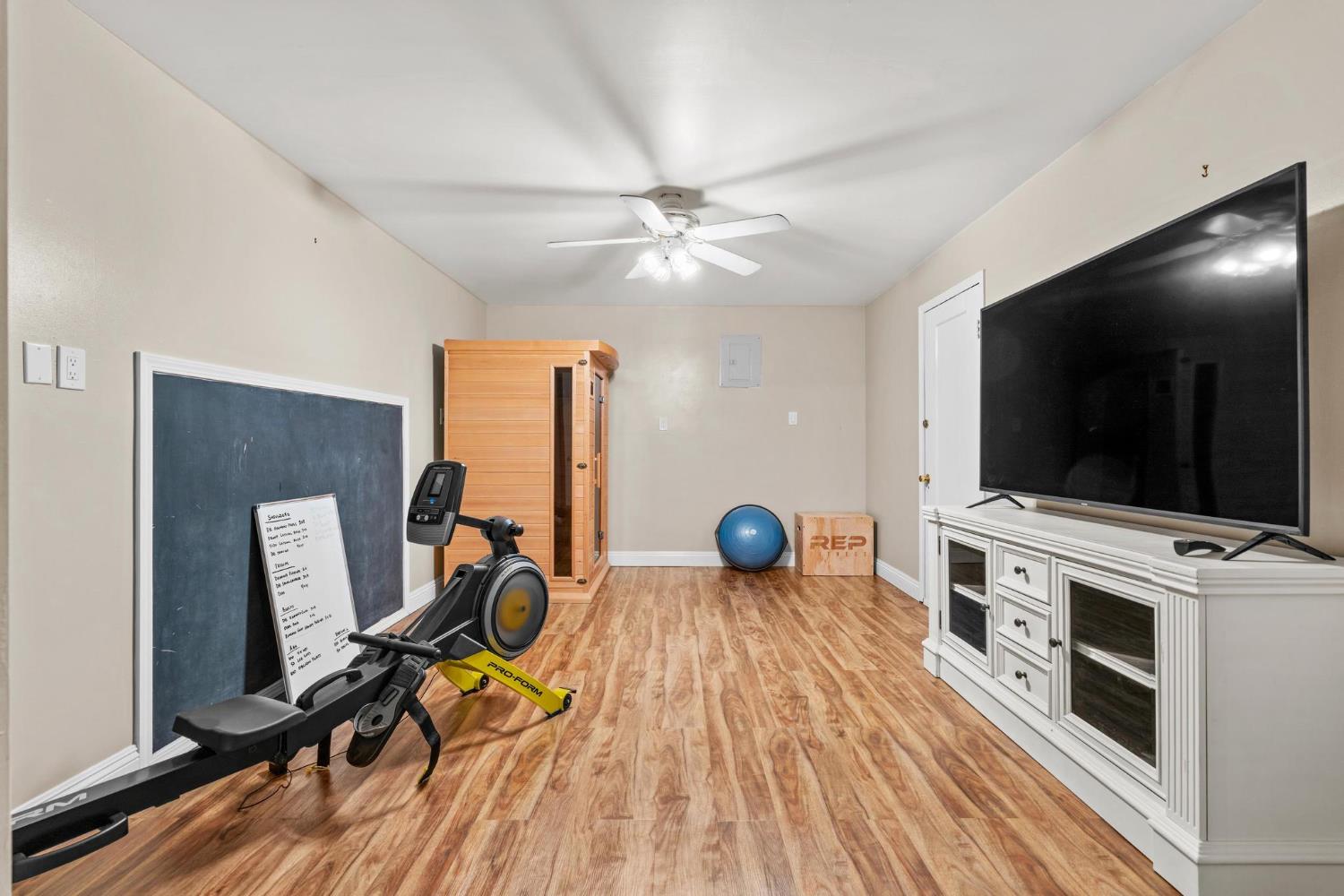 747 Palm Avenue Ripon, CA 95366 - Photo 47 of 67