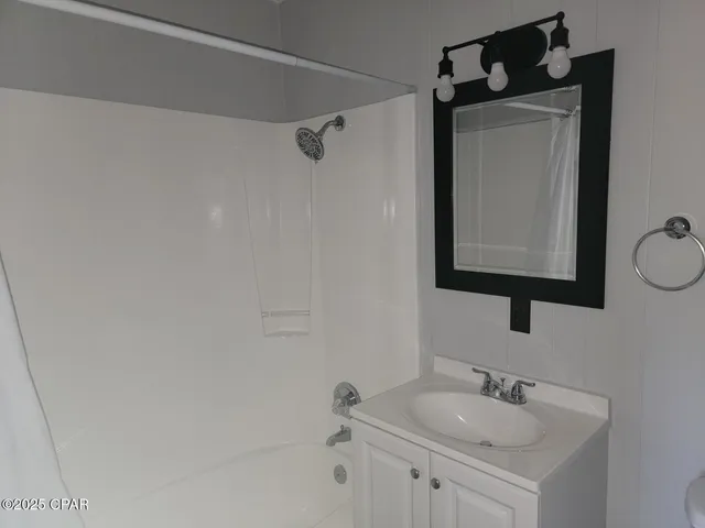 $1,000 | 6529 Chipewa Street, Unit F, Panama City, FL 32404