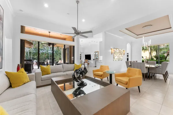 $785,000 | 6923 Antinori Lane, Boynton Beach, FL 33437