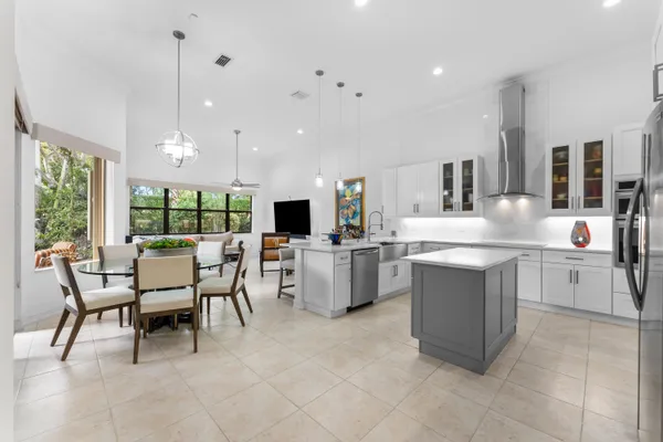 $785,000 | 6923 Antinori Lane, Boynton Beach, FL 33437