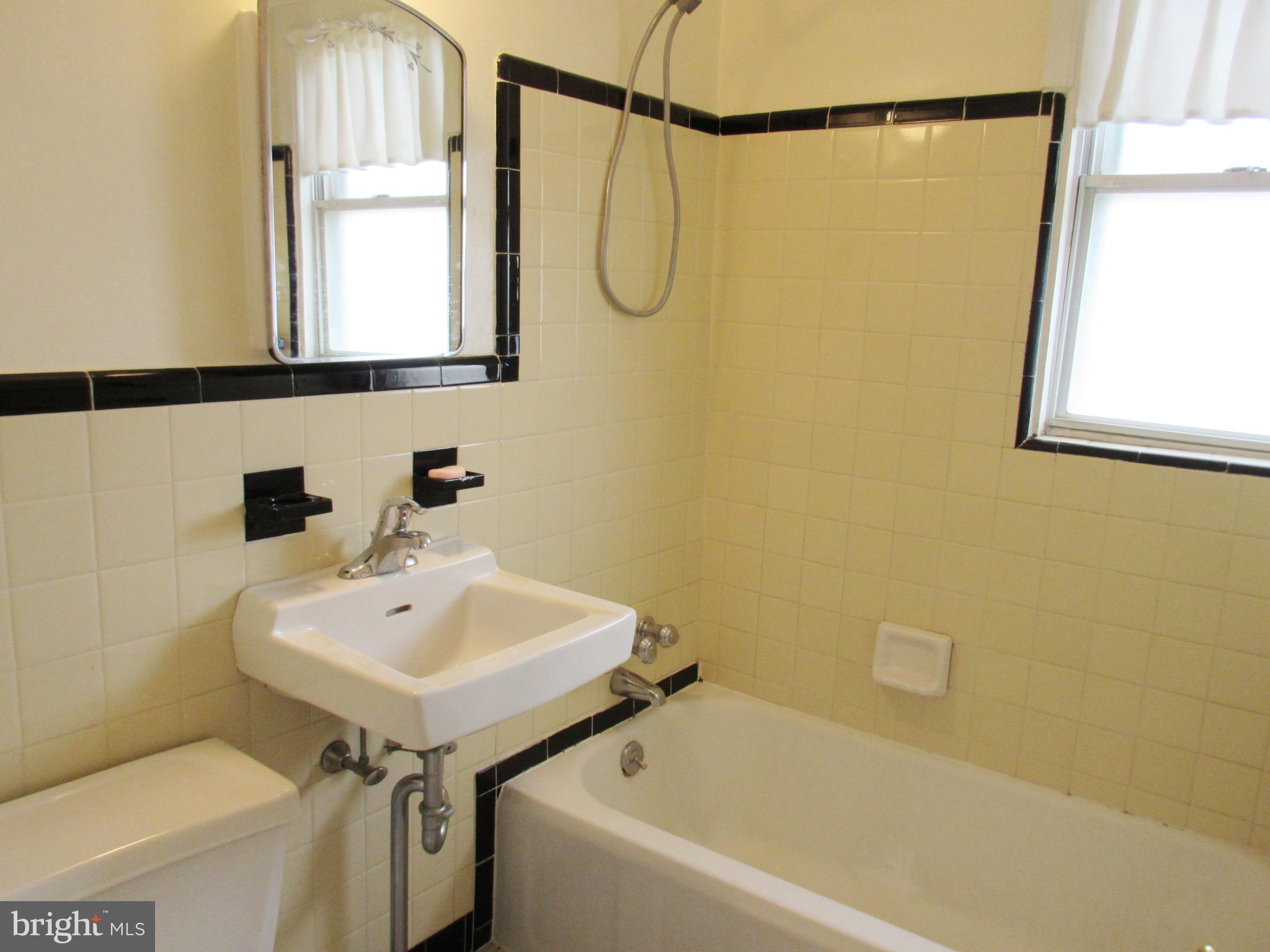 4040 Lasher Road Drexel Hill, PA 19026 - Photo 26 of 42 Gallery Image 26