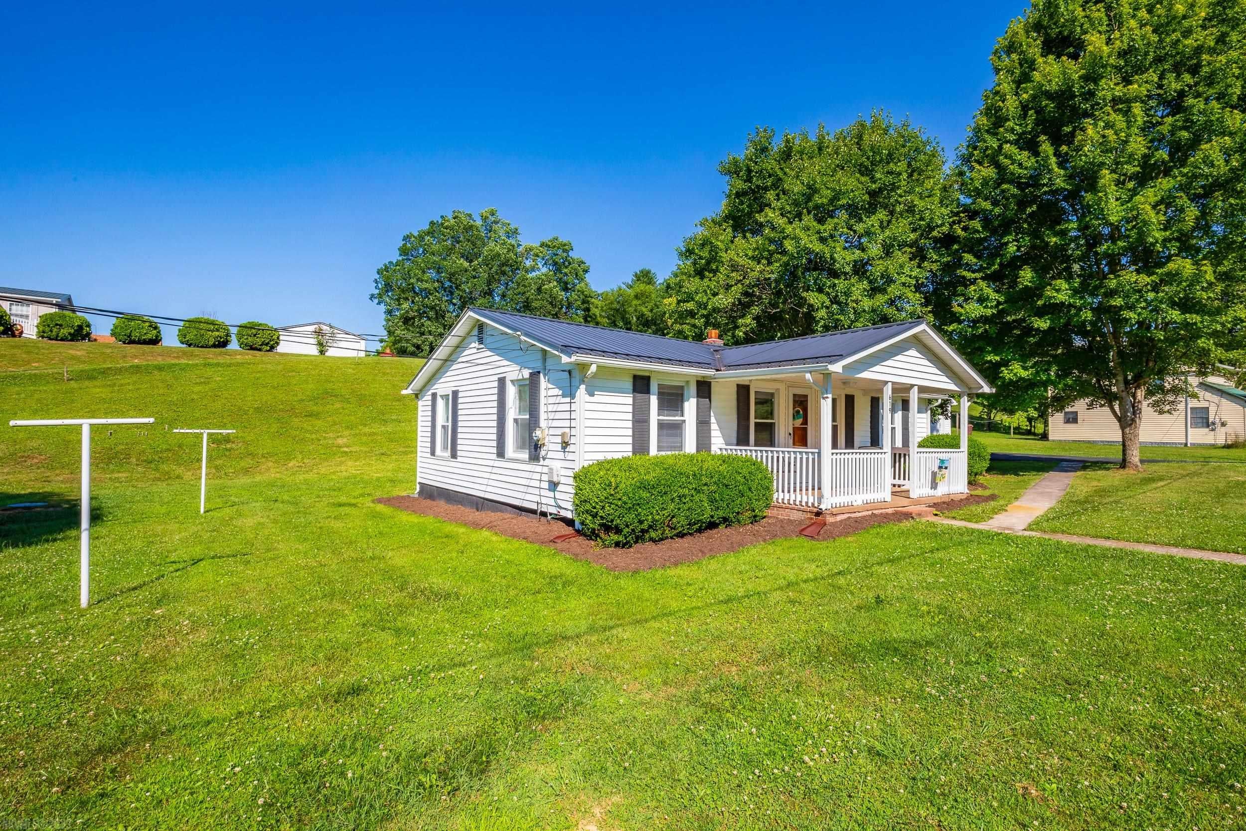 619 Stoney Battery Road Marion, VA 24354 - Photo 35 of 58 Gallery Image 35