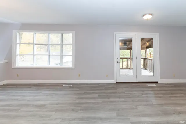 $2,285 | 7877 Marywood Drive, Newburgh, IN 47630