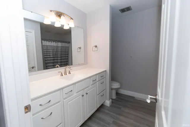 $2,285 | 7877 Marywood Drive, Newburgh, IN 47630