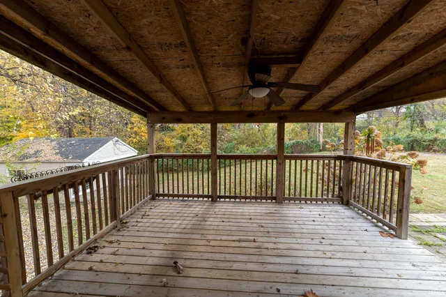 $2,285 | 7877 Marywood Drive, Newburgh, IN 47630