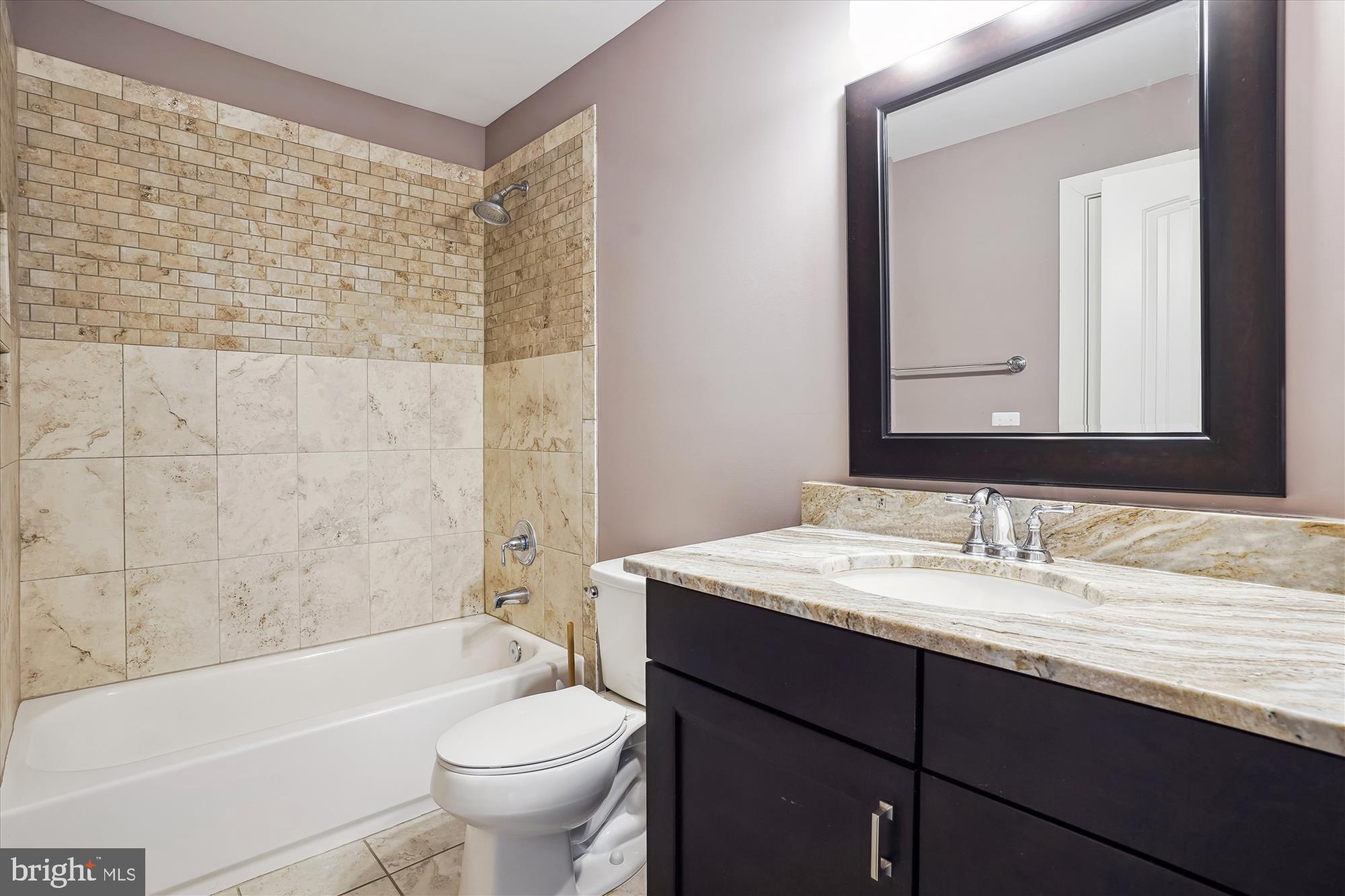 5806 Little Falls Road Arlington, VA 22207 - Photo 39 of 62 Bath