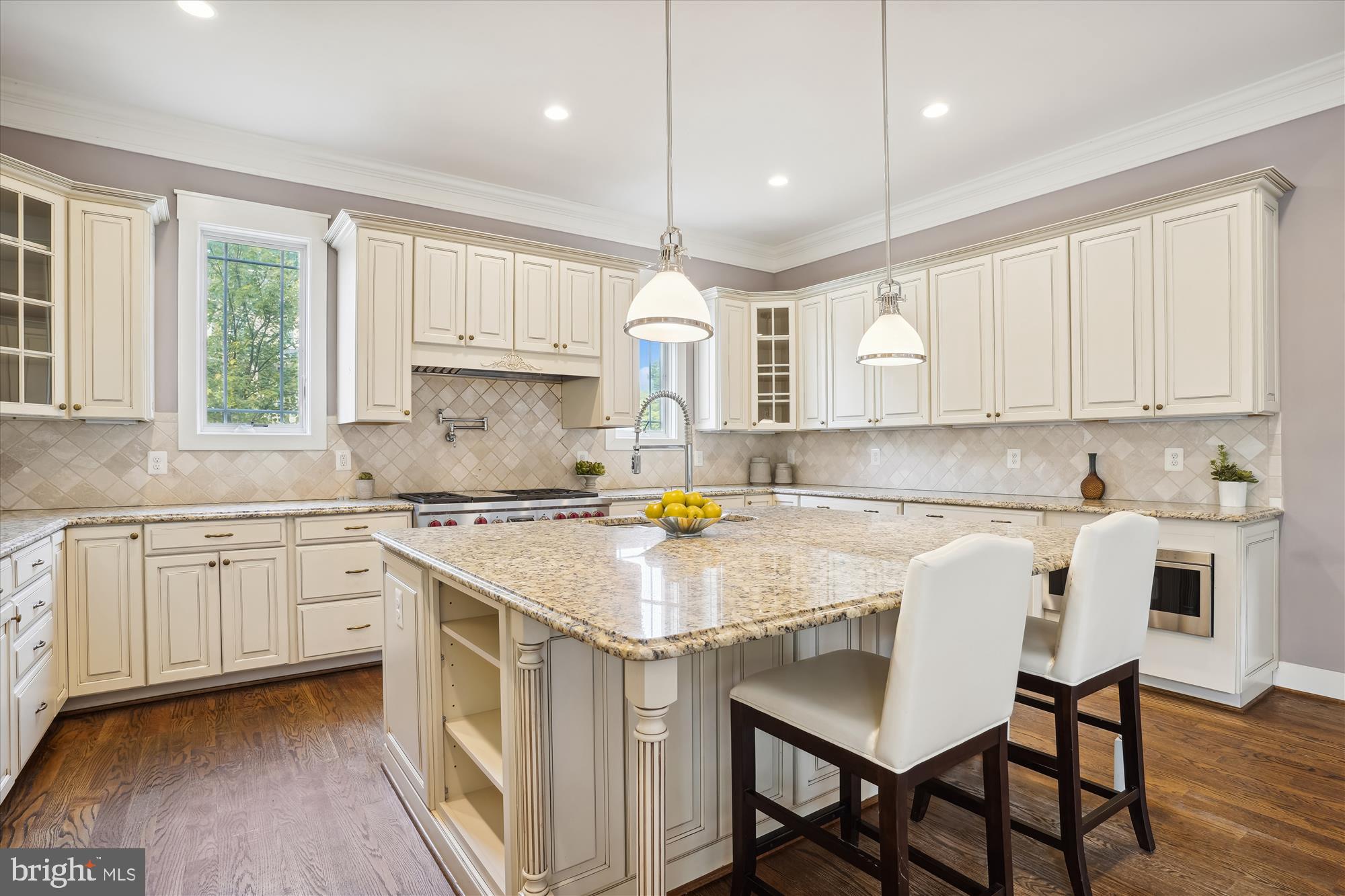 5806 Little Falls Road Arlington, VA 22207 - Photo 7 of 62 Kitchen