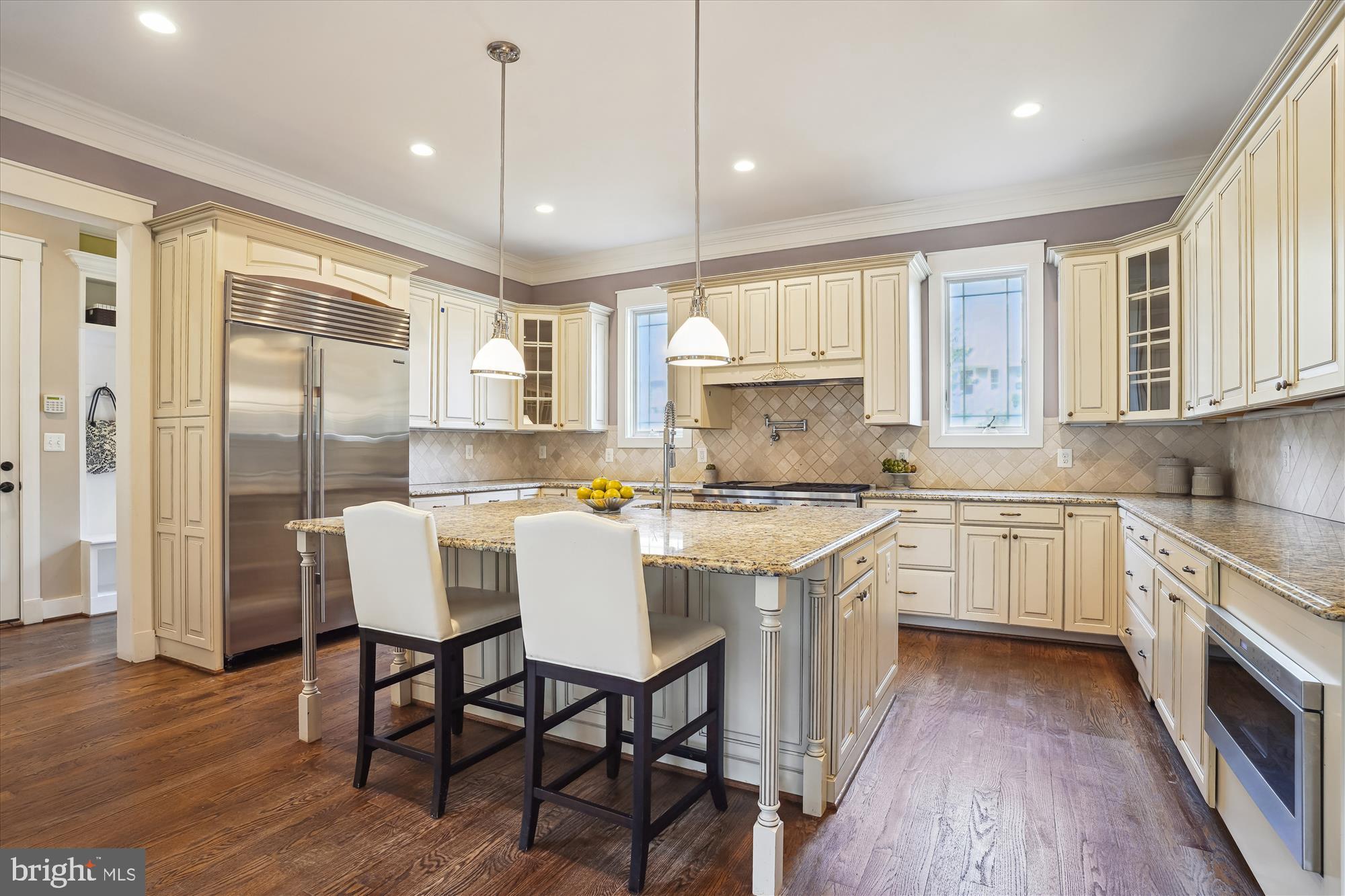 5806 Little Falls Road Arlington, VA 22207 - Photo 8 of 62 Kitchen