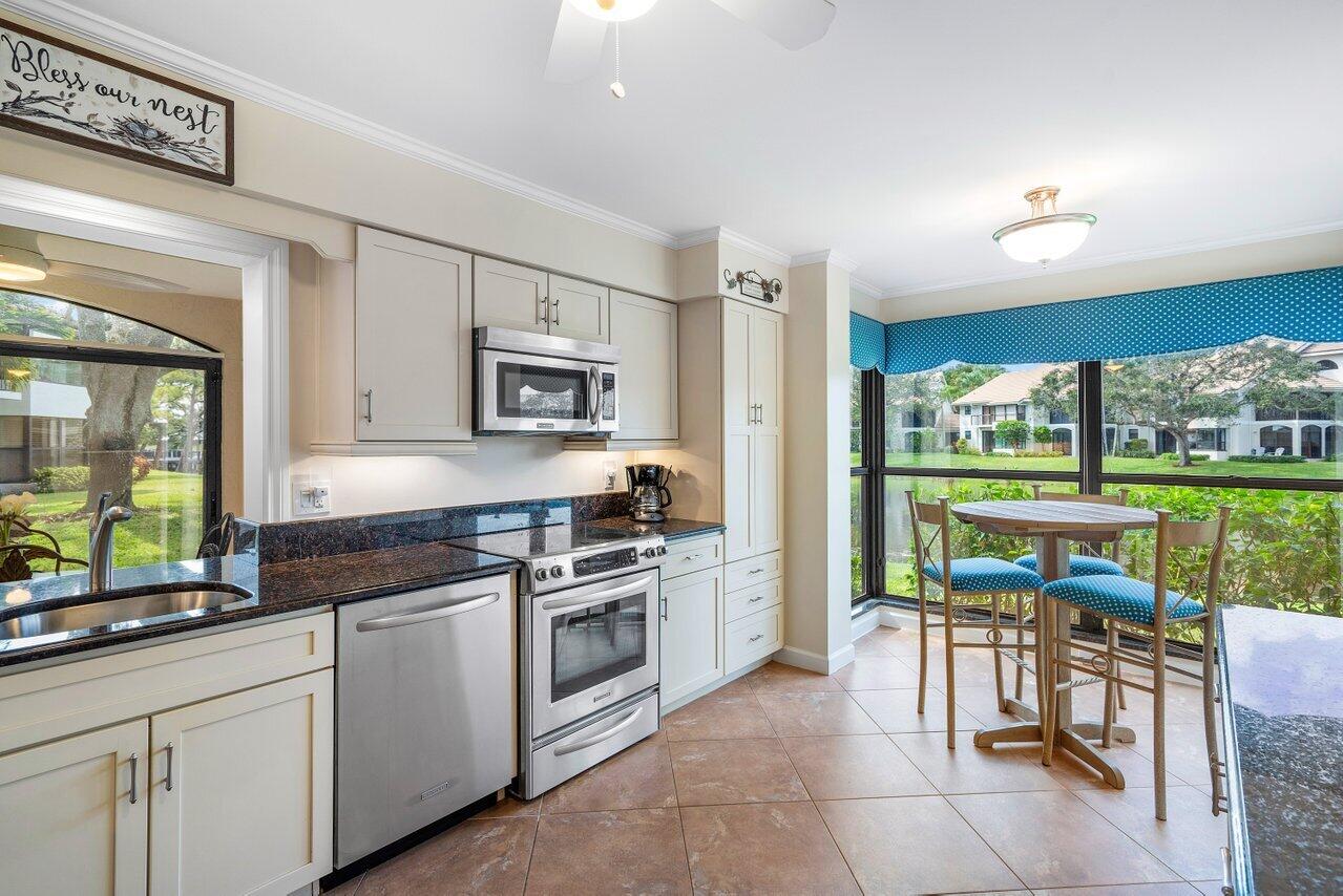 16647 Traders Crossing North, Unit 127 Jupiter, FL 33477 - Photo 13 of 51 013-16647TradersCrossingNorth-Jupiter-FL
