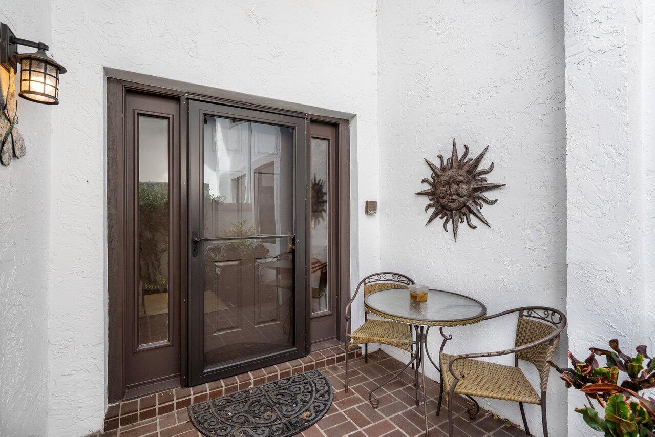 16647 Traders Crossing North, Unit 127 Jupiter, FL 33477 - Photo 4 of 51 006-16647TradersCrossingNorth-Jupiter-FL