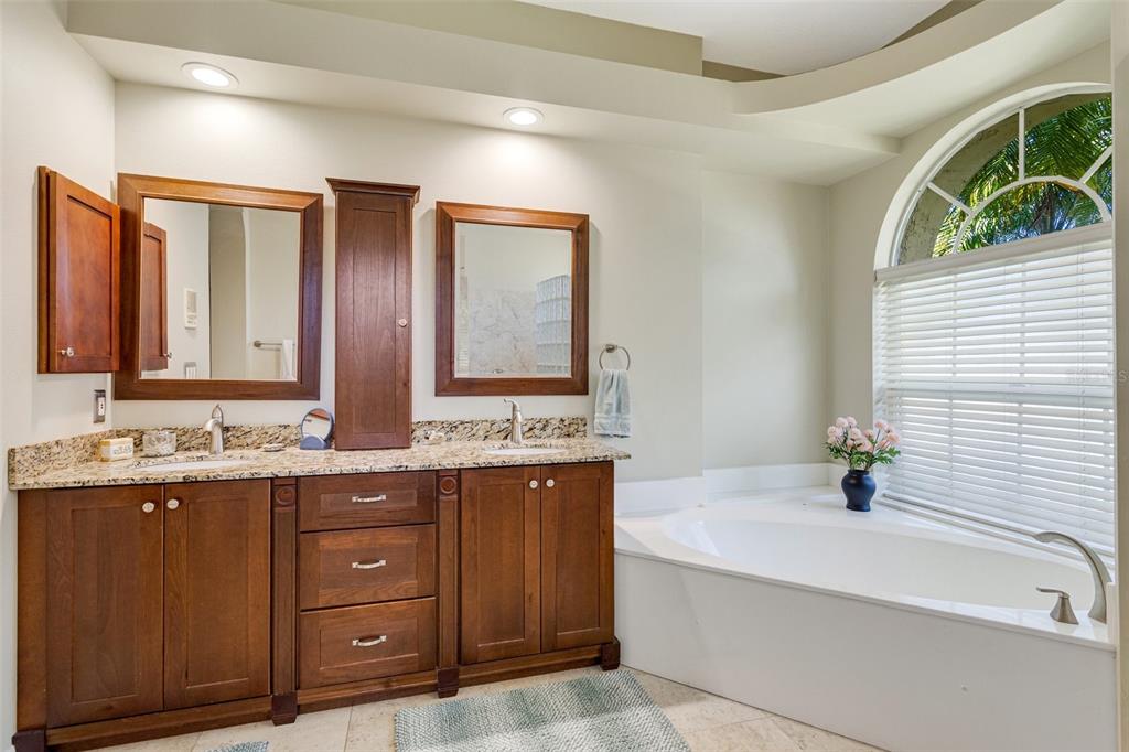 622 Pine Ranch East Road Osprey, FL 34229 - Photo 20 of 45 Gallery Image 20