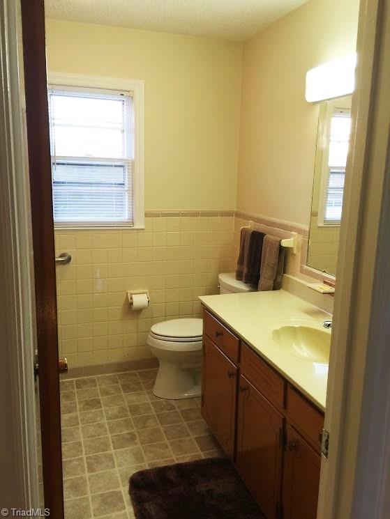 805 Hillview Road Reidsville, NC 27320 - Photo 19 of 26 Gallery Image 19