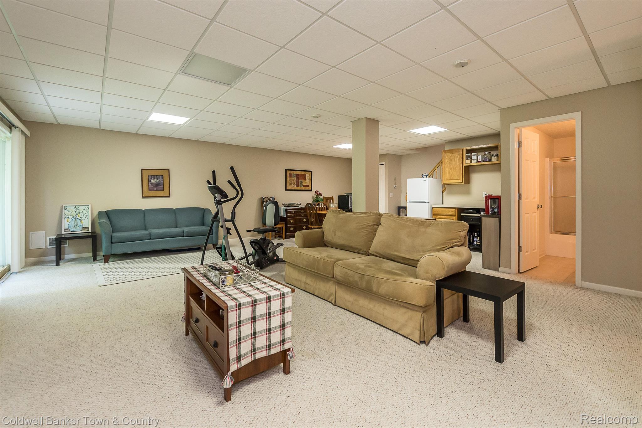 982 Spirea Howell, MI 48843 - Photo 28 of 34 Gallery Image 28