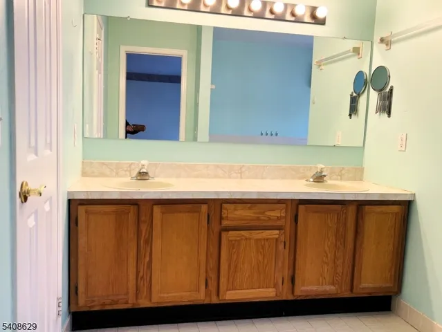 $3,000 | 1802 Scarlett Drive, Hackettstown, NJ 07840