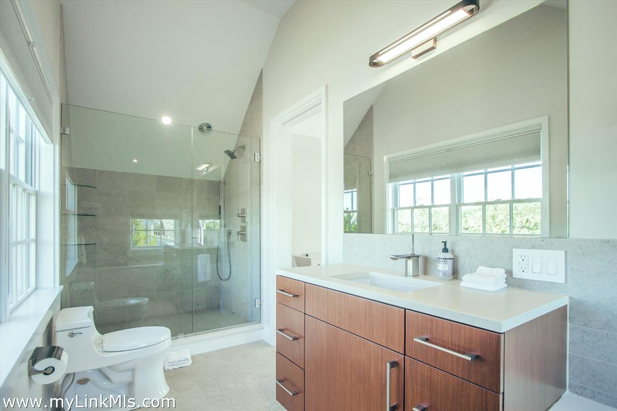26 Quidnet Road Nantucket, MA 02554 - Photo 17 of 38 Gallery Image 17