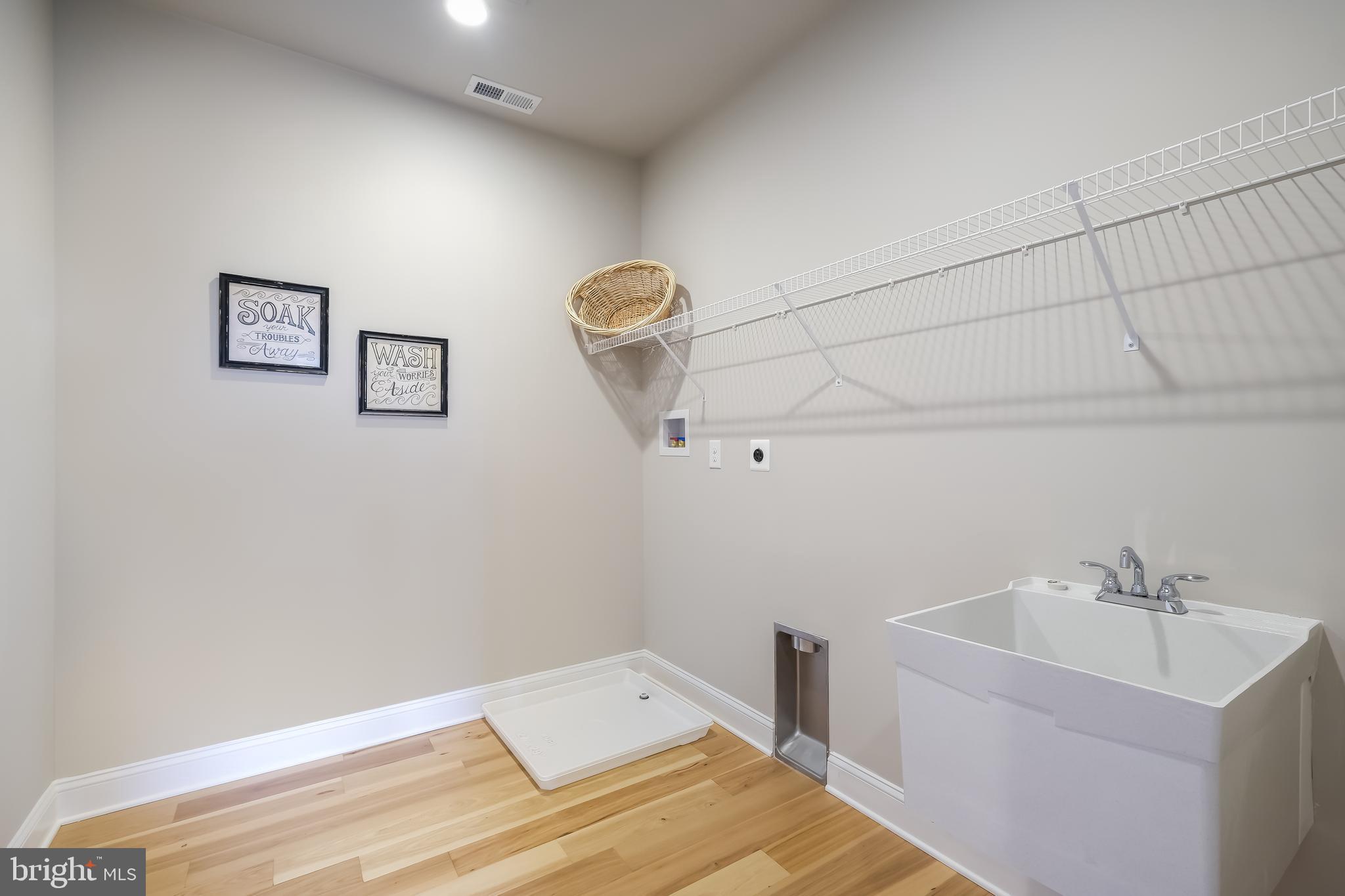 35 Ryans Mill Road Jamison, PA 18929 - Photo 33 of 49 Upper Level Laundry