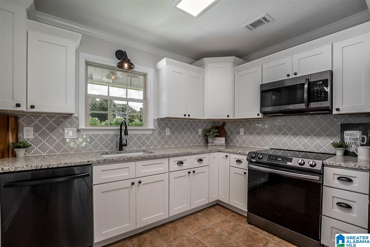 16555 Chase Circle Ralph, AL 35480 - Photo 12 of 32