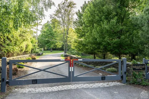 a view of a basketball court