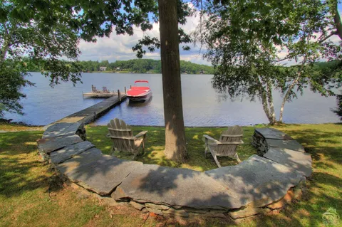 a view of a outdoor space