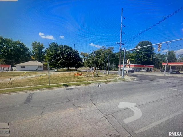 $105,000 | 1801 South Main Street, Jacksonville, IL 62650