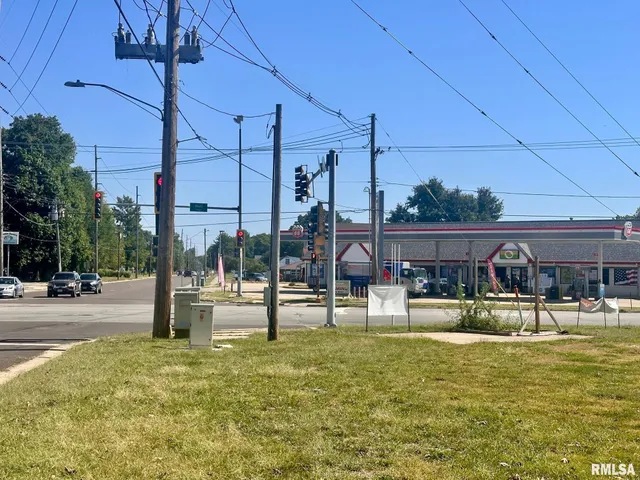 $105,000 | 1801 South Main Street, Jacksonville, IL 62650