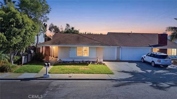 $1,149,000 | 913 Woodlake Drive, Cardiff-by-the-Sea, CA 92007
