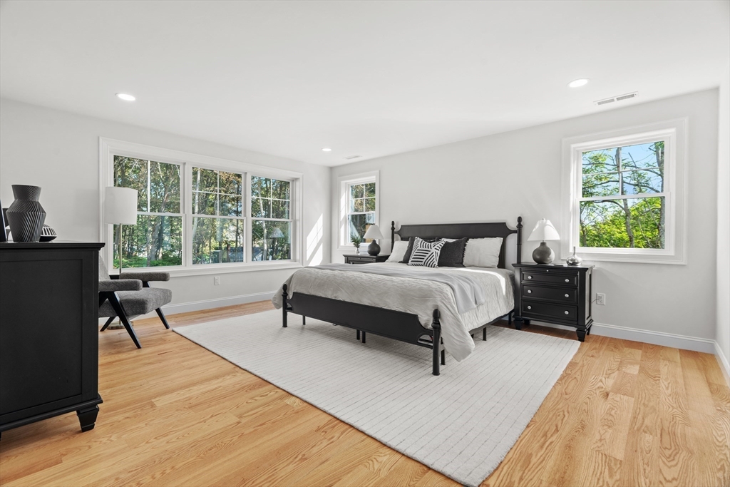 32 Garden Road Stoneham, MA 02180 - Photo 15 of 31 Gallery Image 15